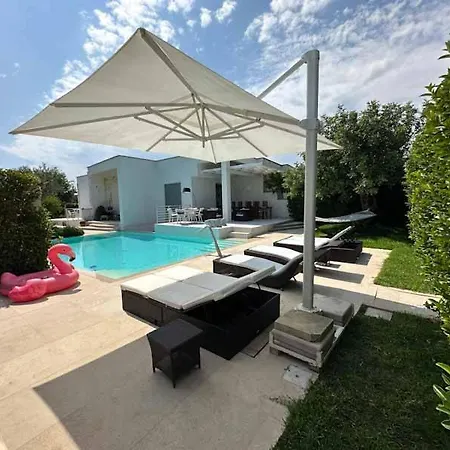 Вілла Luxury Panoramic In Отранто