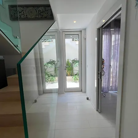Luxury Panoramic In Отранто